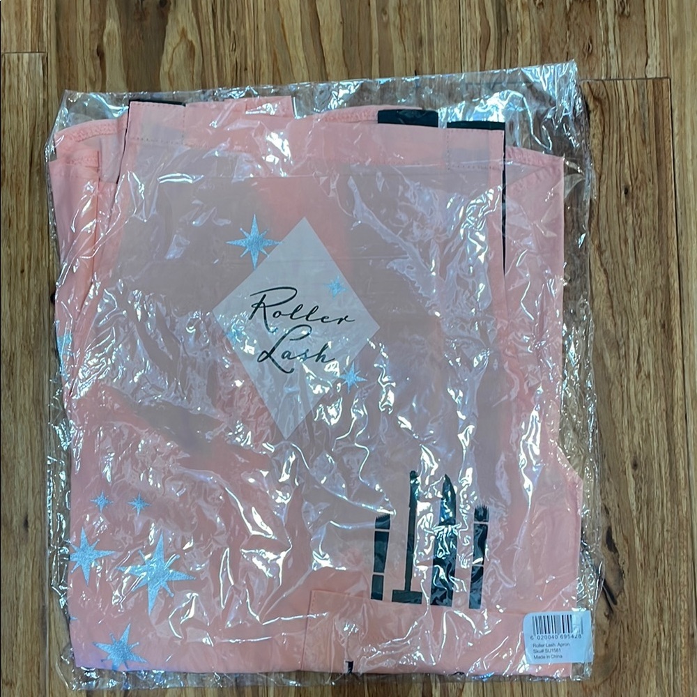 Benefit Apron